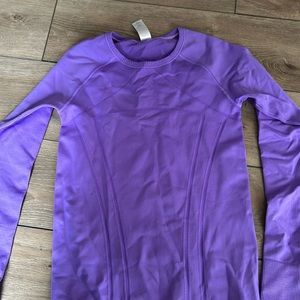 Long sleeve athlete Ivivaa top